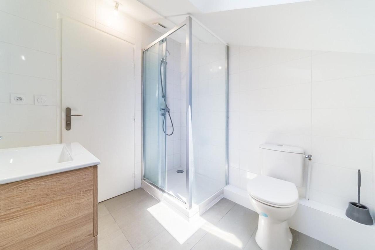 Le Pelisson 6 People Functional Gratte Ciel Apartman Villeurbanne Kültér fotó